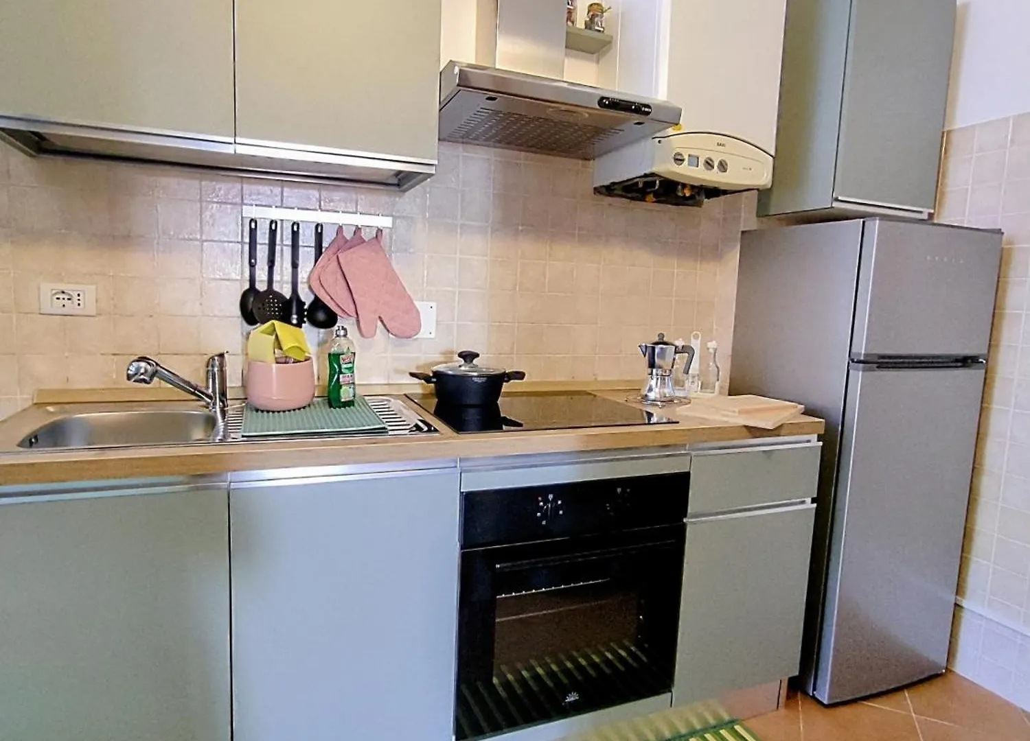 Apartamento Casa Viviana Con Box Bici Moto Auto Follonica